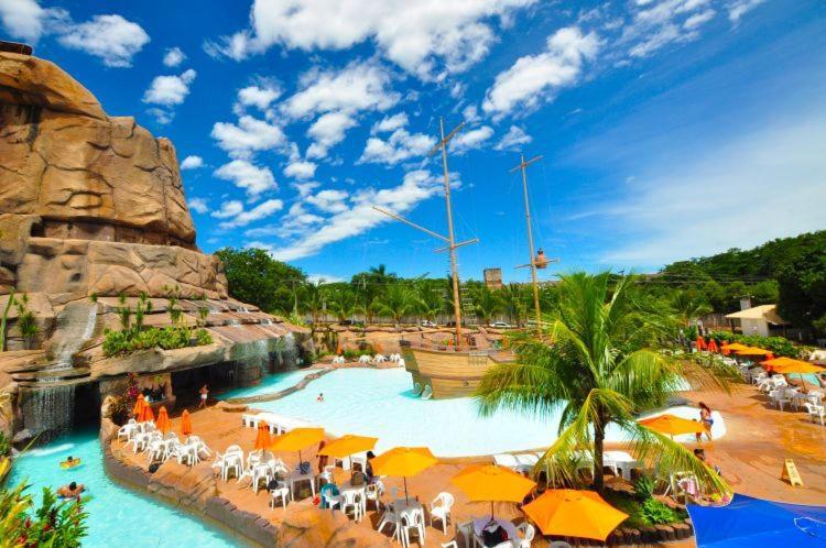 Piazza Diroma - Com Acesso Acqua Park Cn-Go Aparthotel Caldas Novas Exterior foto
